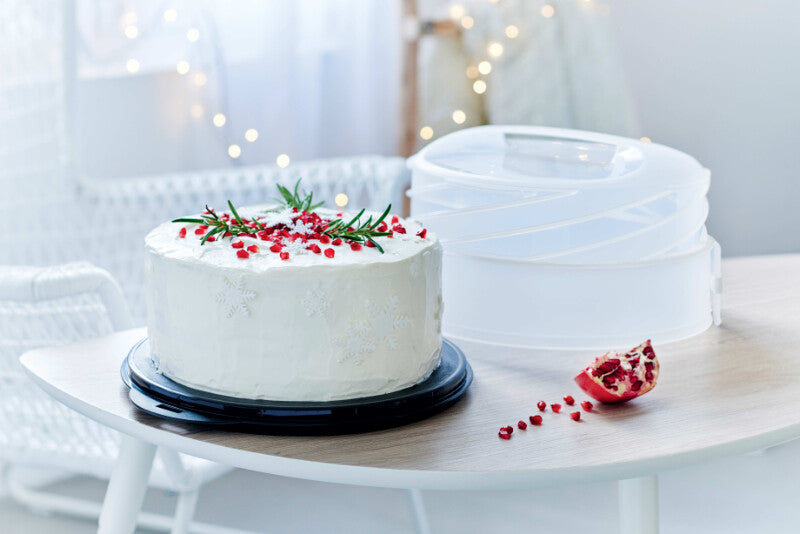 Expandable Cake Taker